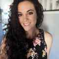 Author Rachel Rener Patreon picture